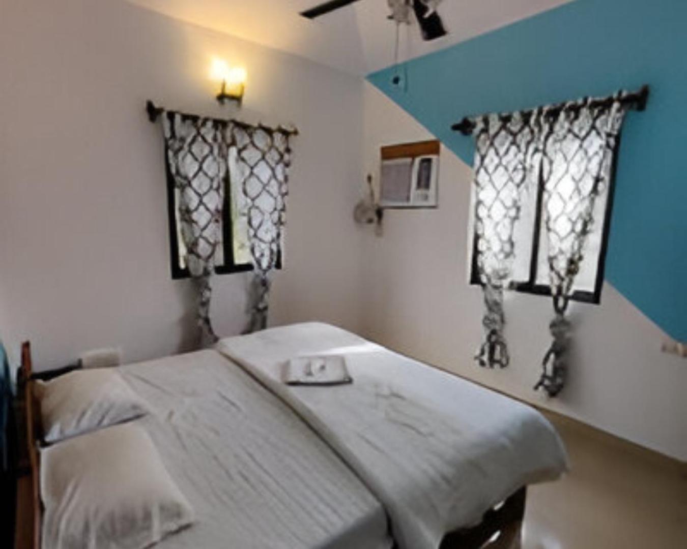 Ronne'S 2Bhk Lagoon Apartment -Calangute Zewnętrze zdjęcie